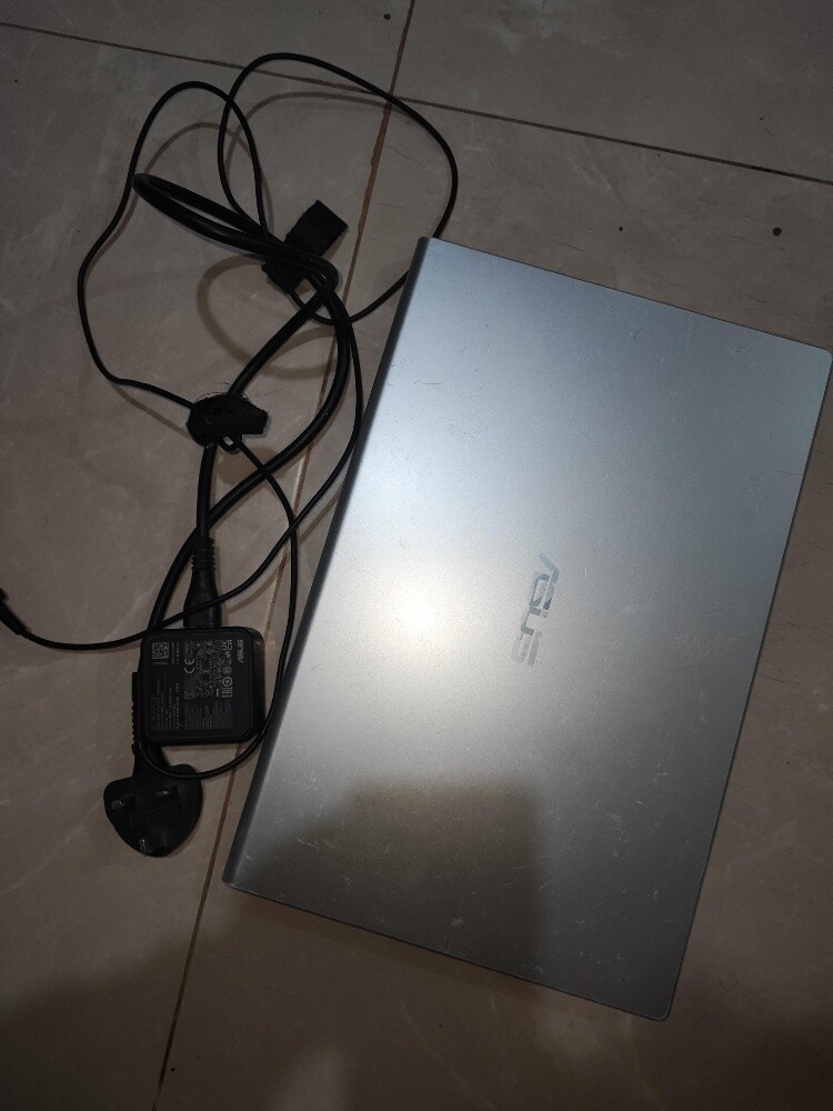 ASUS 11th Gen i3 Laptop 256 GB SSD - 4