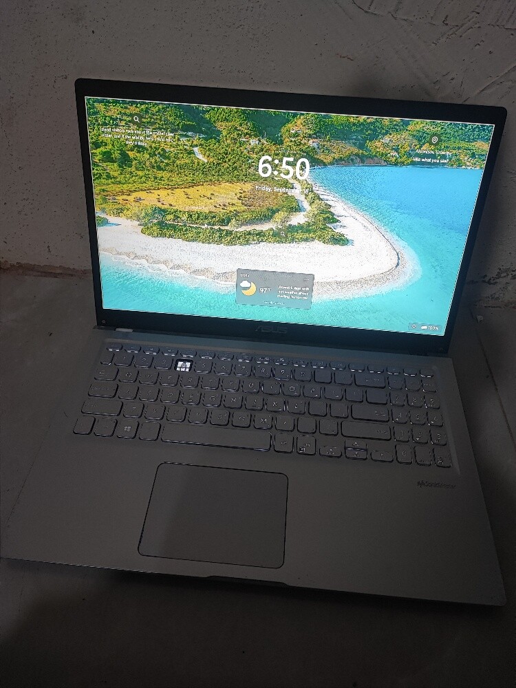 ASUS 11th Gen i3 Laptop 256 GB SSD - 5