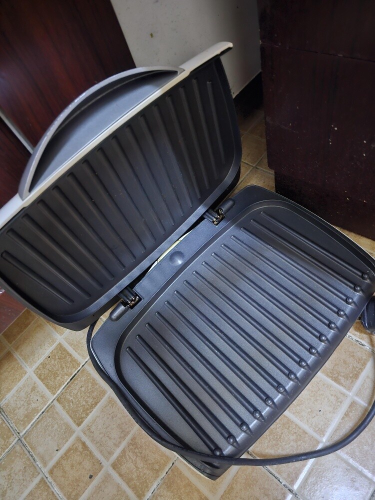 Heater and Sandwich  Maker - 5