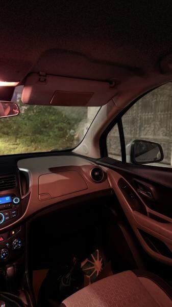 Sale of neat & condition car - 6