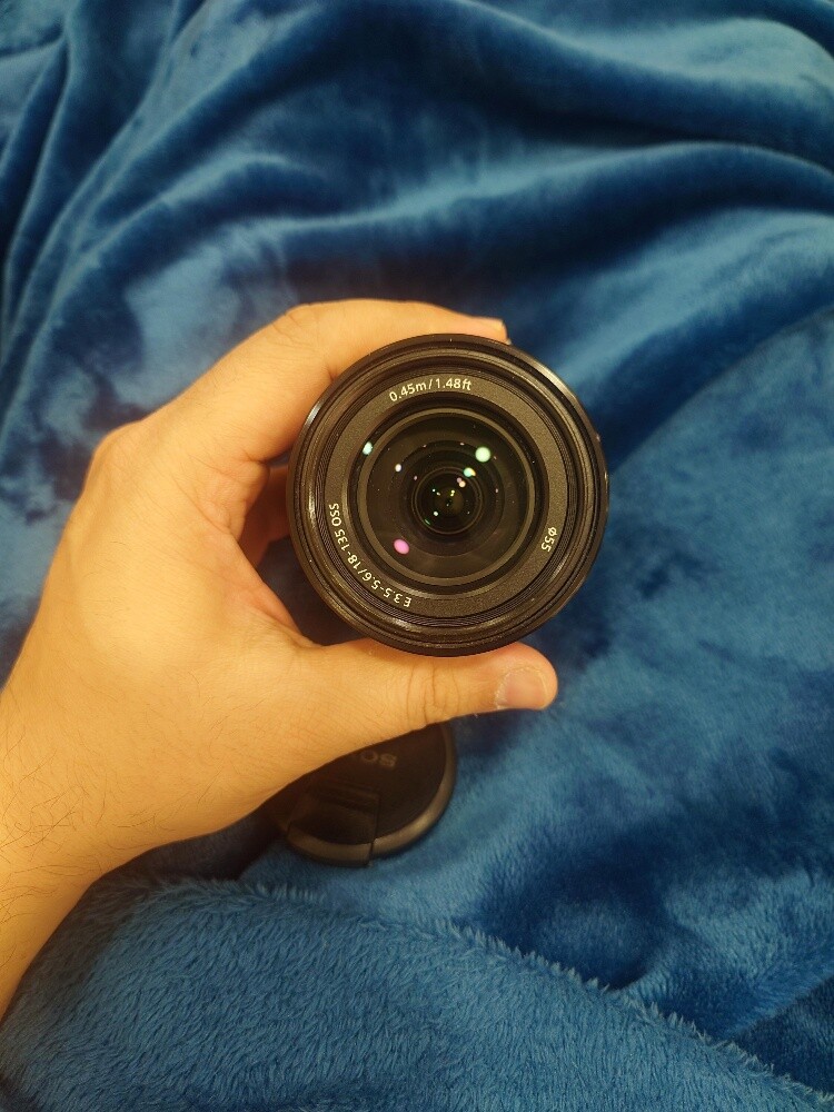 Sony E 18-135mm F3.5-5.6 OSS Lens - 3