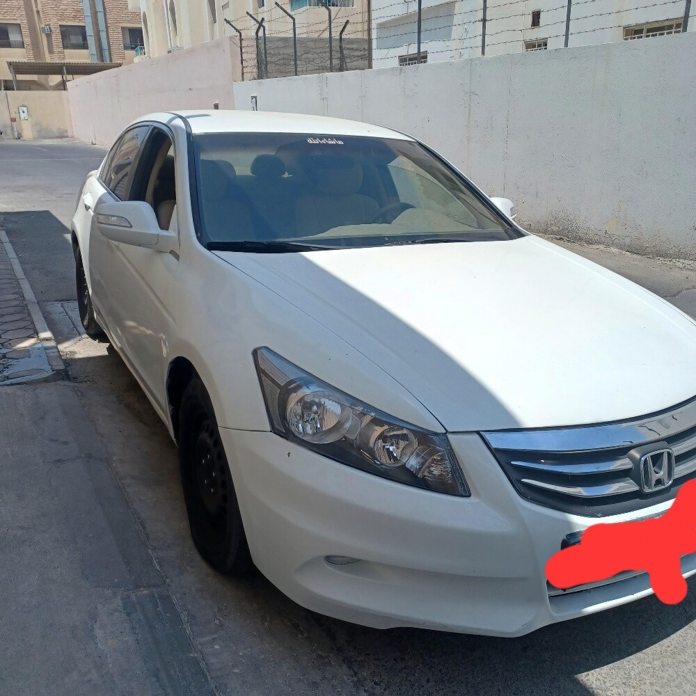 Honda Accord 2012 model - 2