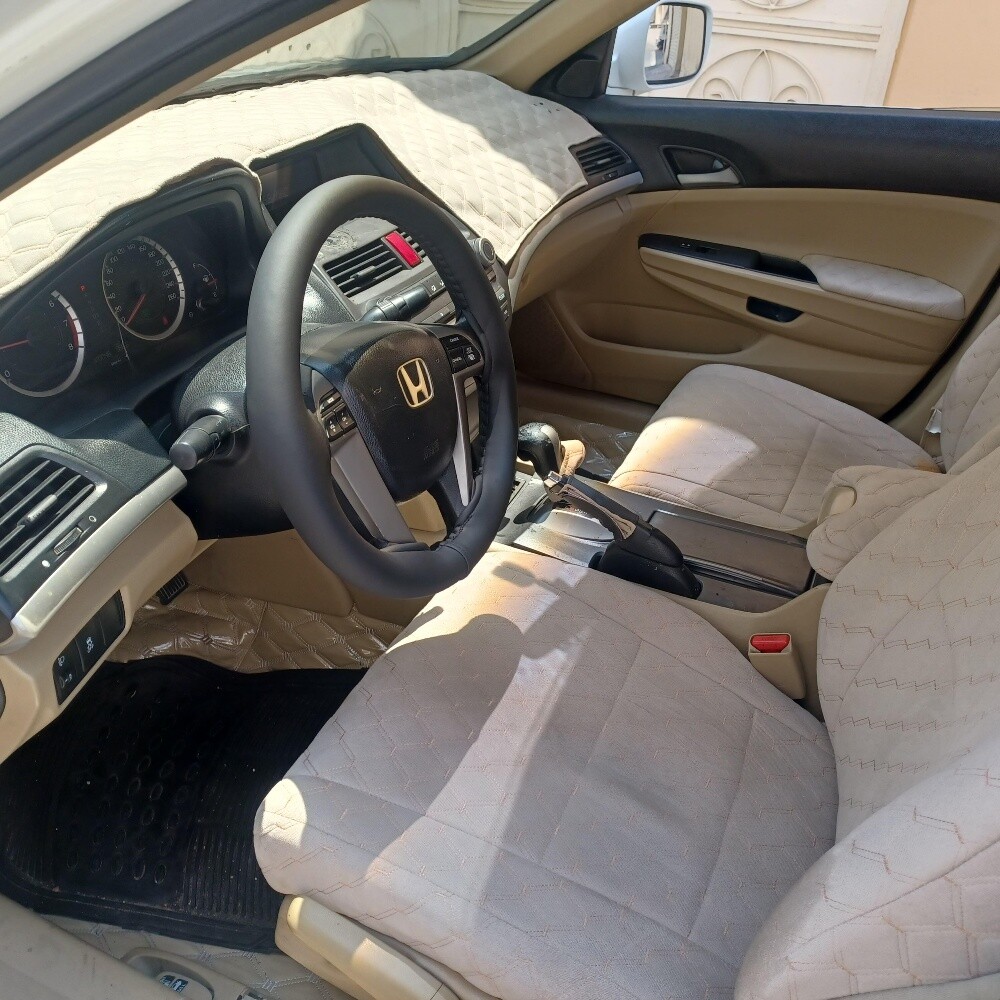 Honda Accord 2012 model - 5