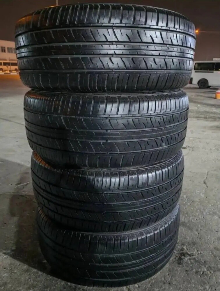 275/50/R21.Dunlop brand - 2
