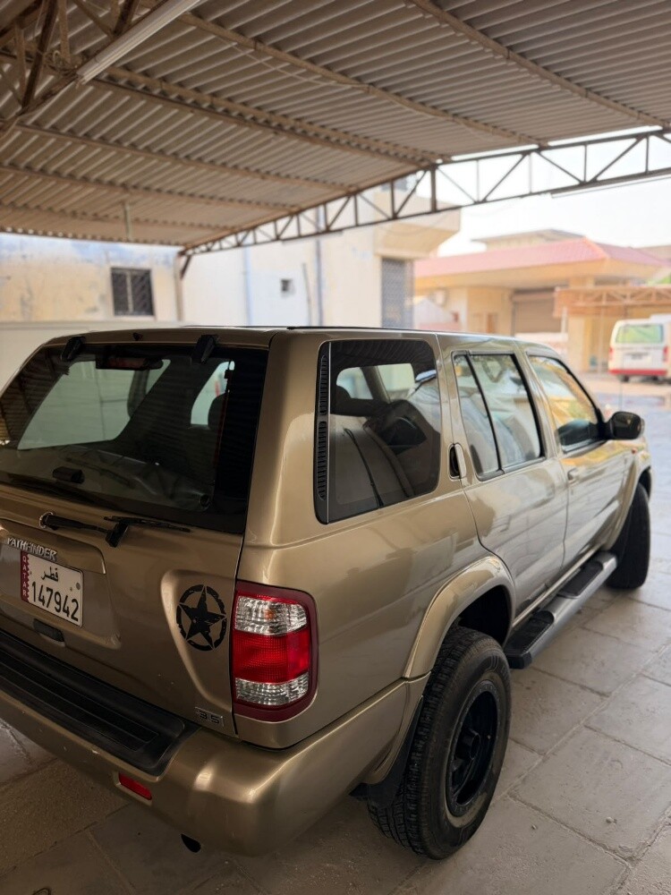 نيسان باثفندر - 1