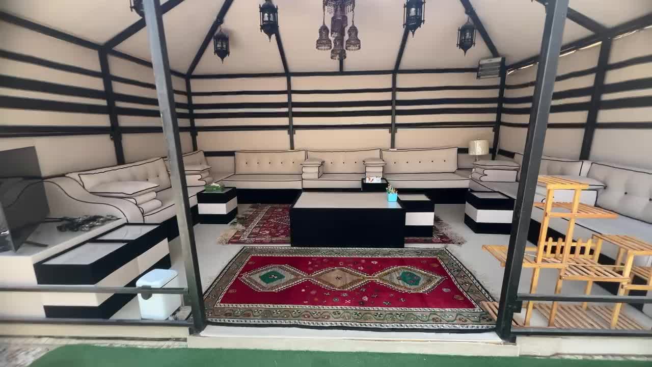 للبيع - 1