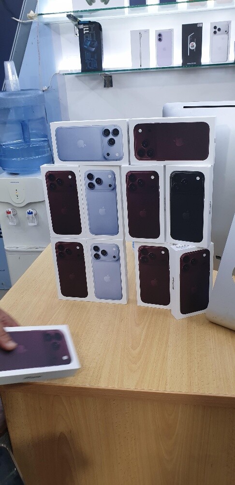 18PROMAX 256 GB BURGUNDY - 2