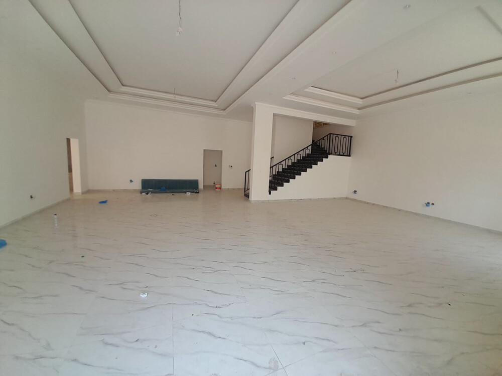الايجـــار فيــلا جديدة بالوكير - 2