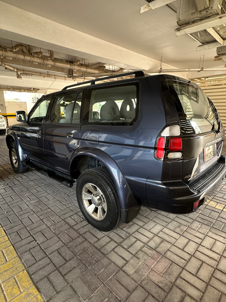 Mitsubishi Nativa 2008 low driven - 1