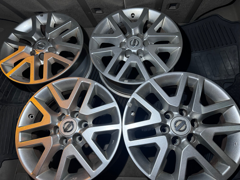 Nissan Xterra 4.0S 2014 Wheels - 3