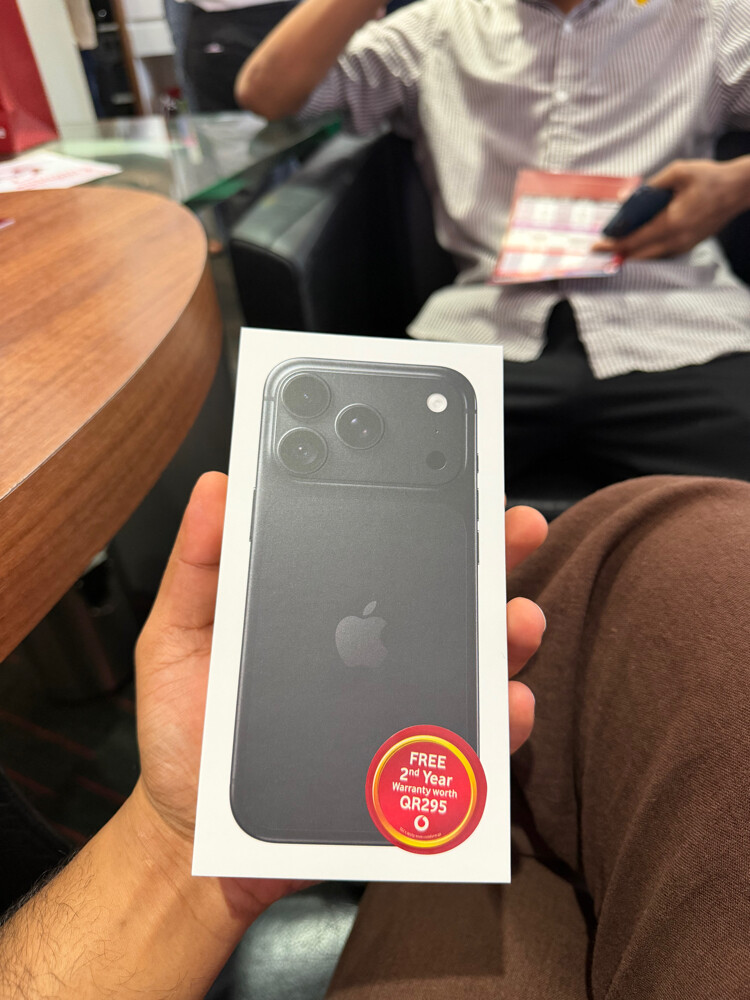 iphone 18 pro 256 black - 1
