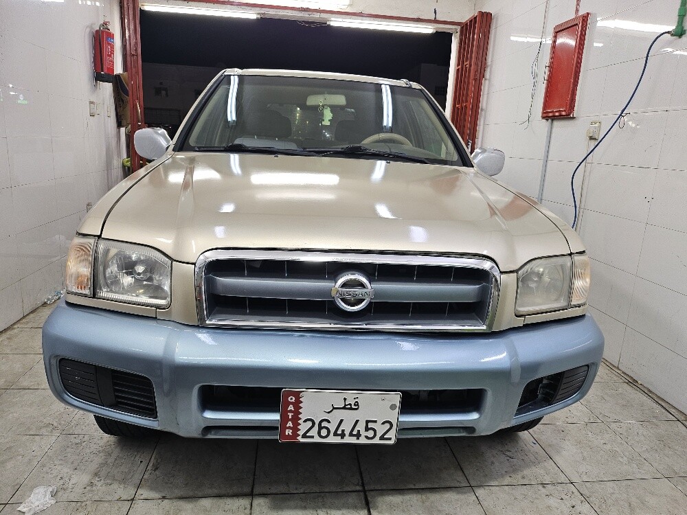 Nissan pathfinder 2003 4x4. 2500cc - 2
