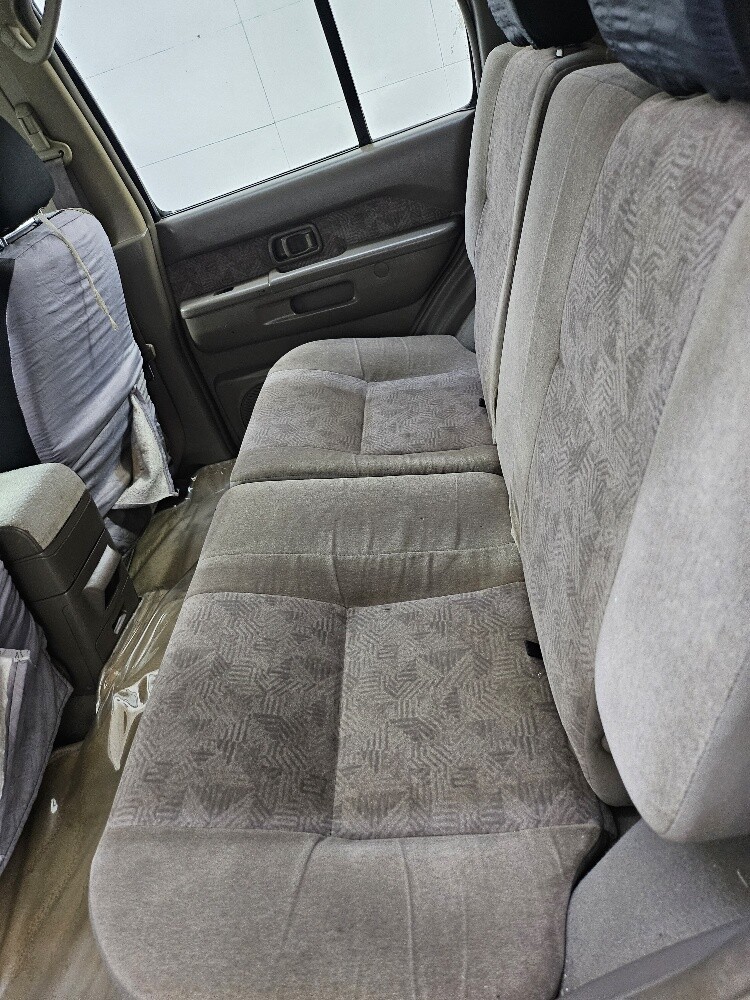 Nissan pathfinder 2003 4x4. 2500cc - 4