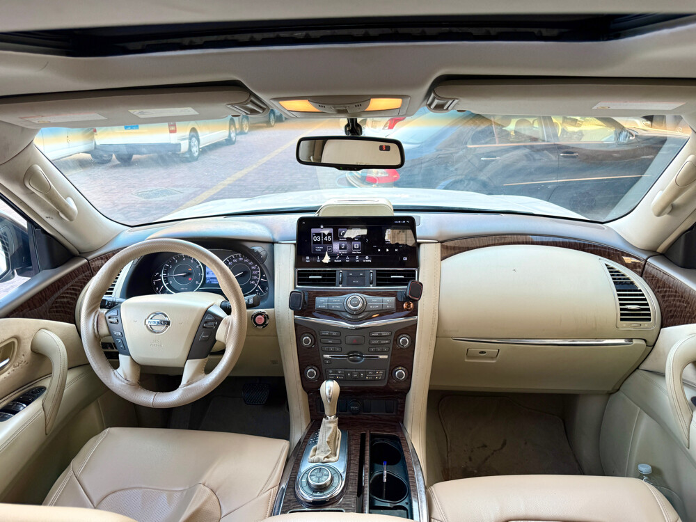 NISSAN PATROL 2015 (Platinum) - 6