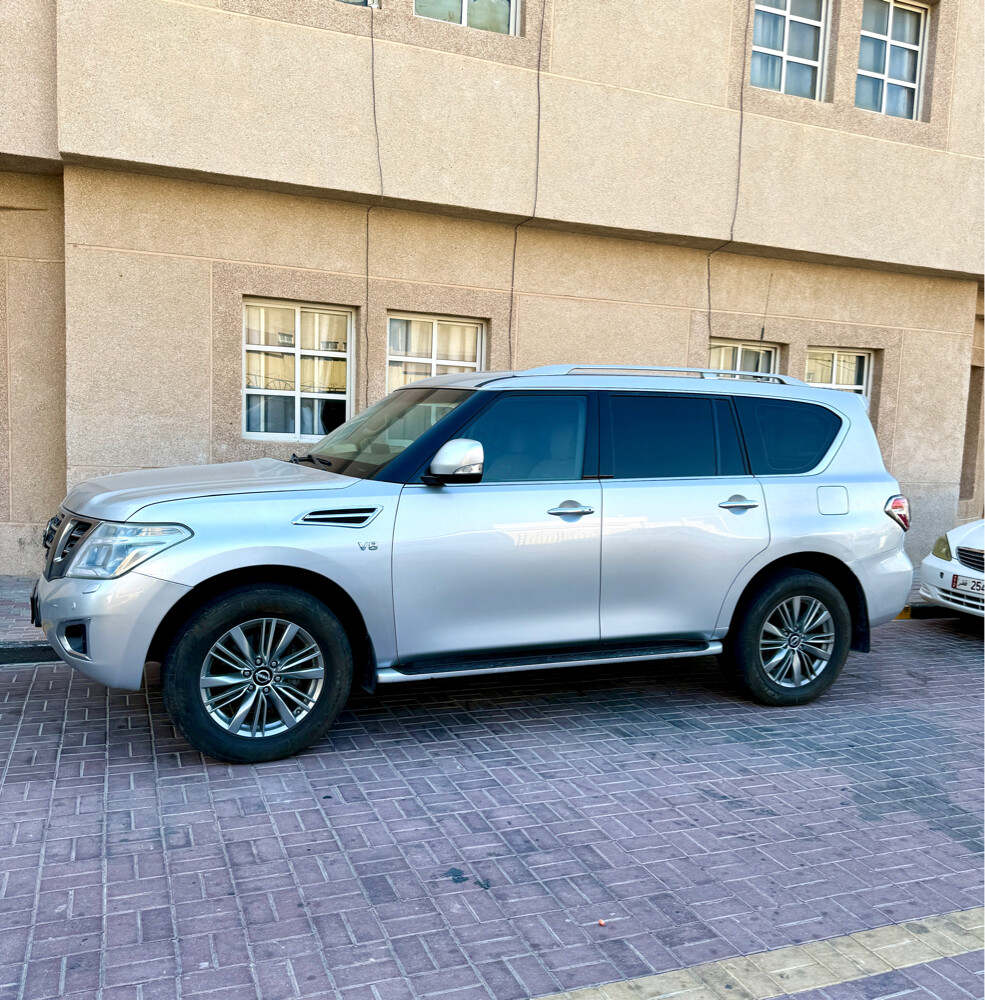 NISSAN PATROL 2015 (Platinum) - 3
