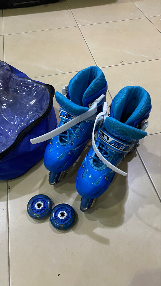 skate shoes  - 1