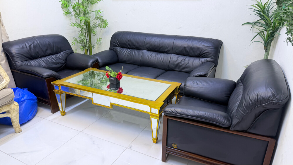 Leather black sofa set good conditi - 5