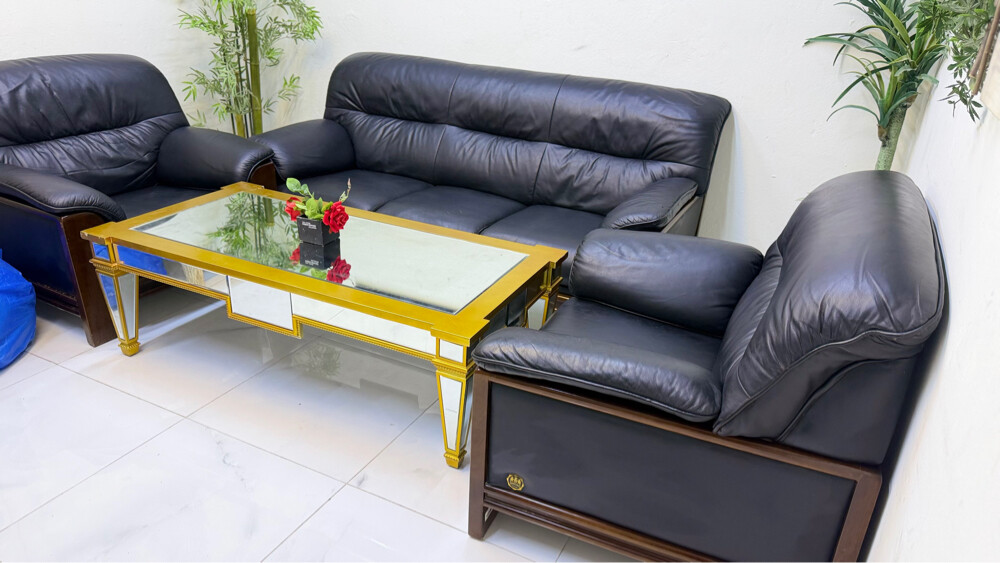 Leather black sofa set good conditi - 4