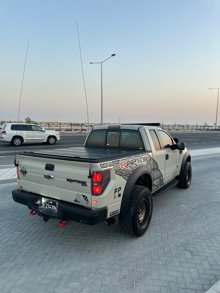 فورد رابتر اس في تي - 5