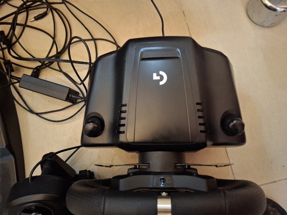 Logitech G923 Trueforce Pc Ps4/Ps5 - 5