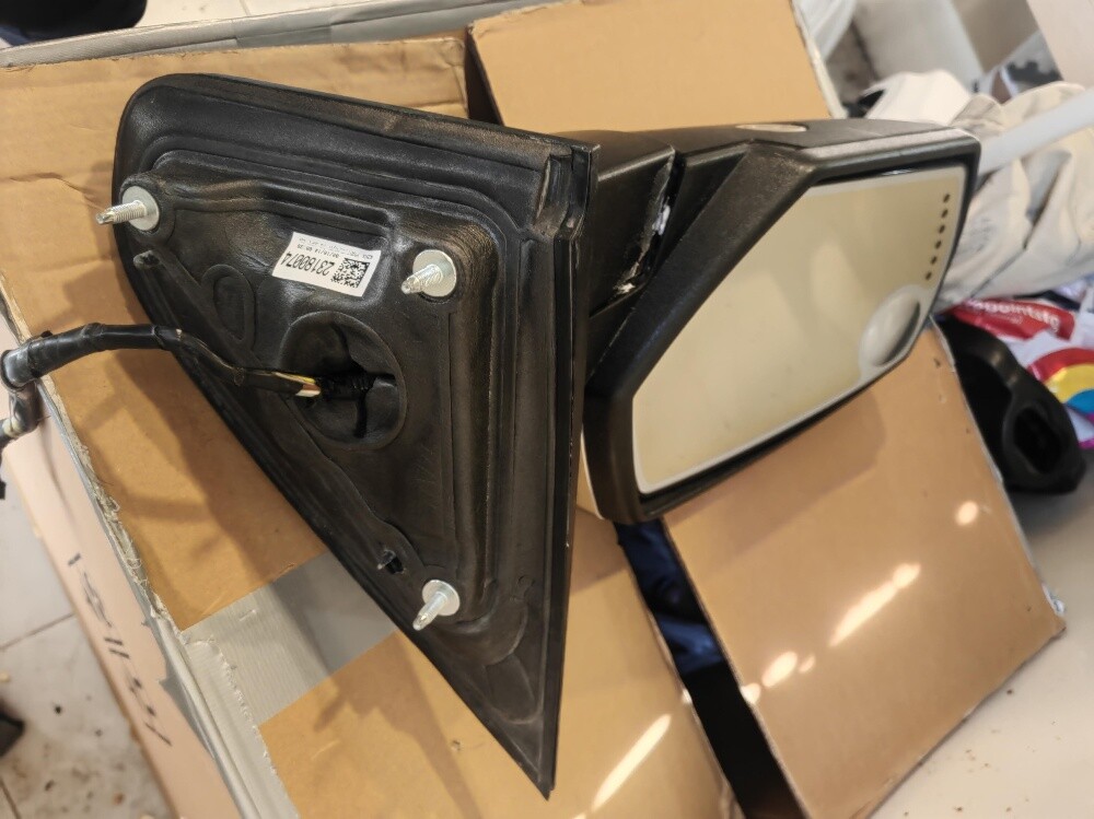 gmc mirror 1 pis right side - 3