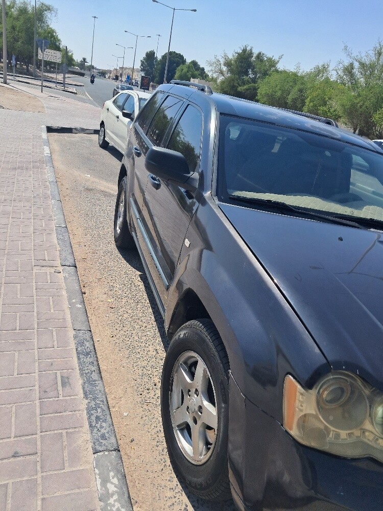 جيب جراند شروكي ٢٠٠٩ للبيع قابل - 5