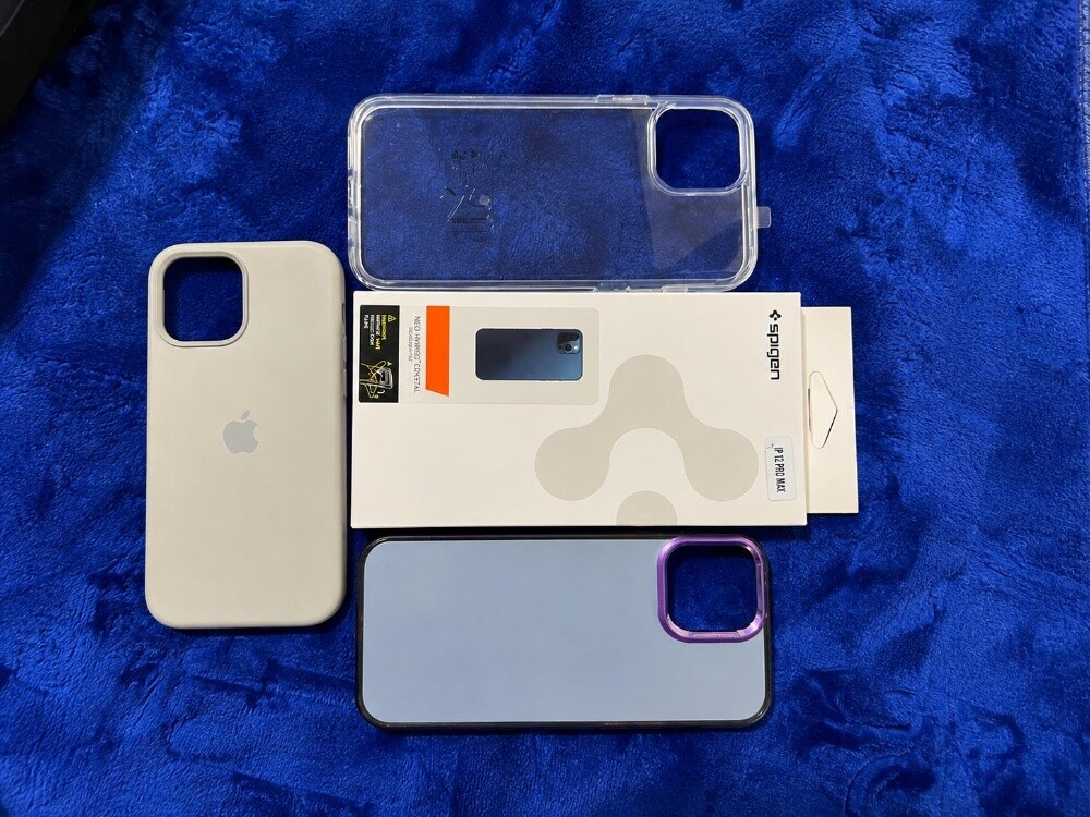 iPhone 12 Pro Max – 512GB - 5