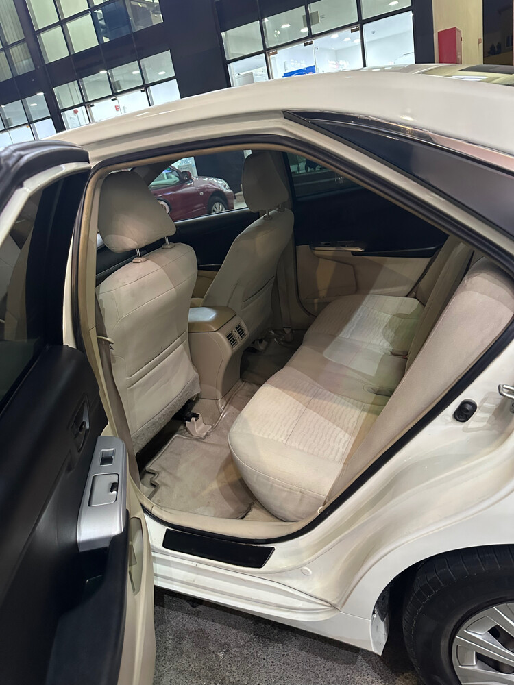Toyota Camry GL - 3