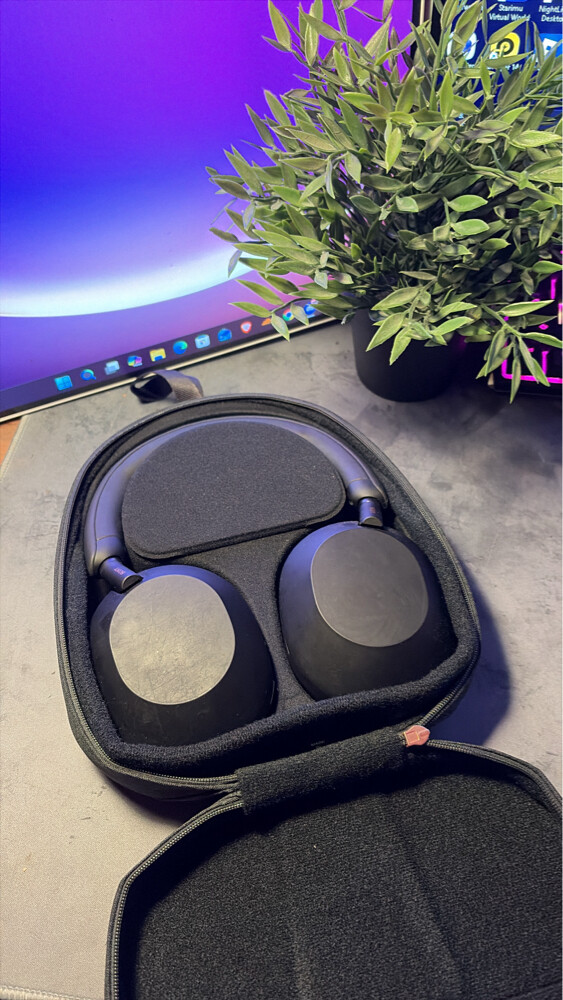Sony WH-1000XM5 - 2