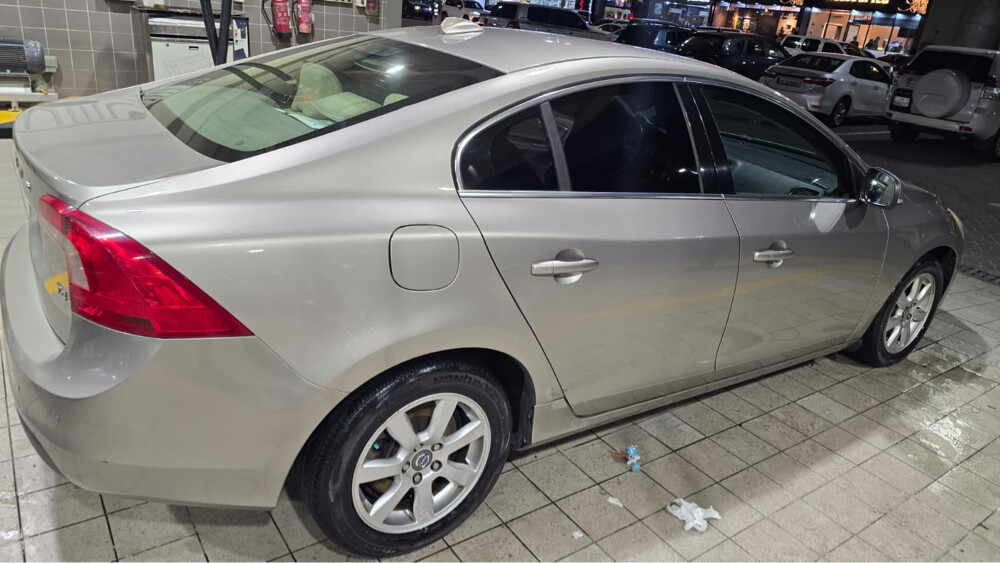 volvo s60 - 5