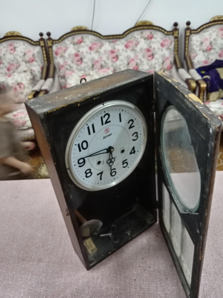ساعة حائط قديمه تعبىه با مفتاح - 6