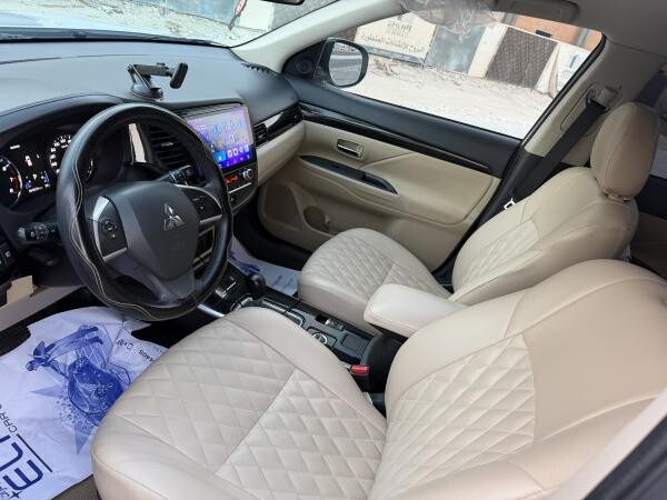 Mitsubishi Outlander 2022 - 7