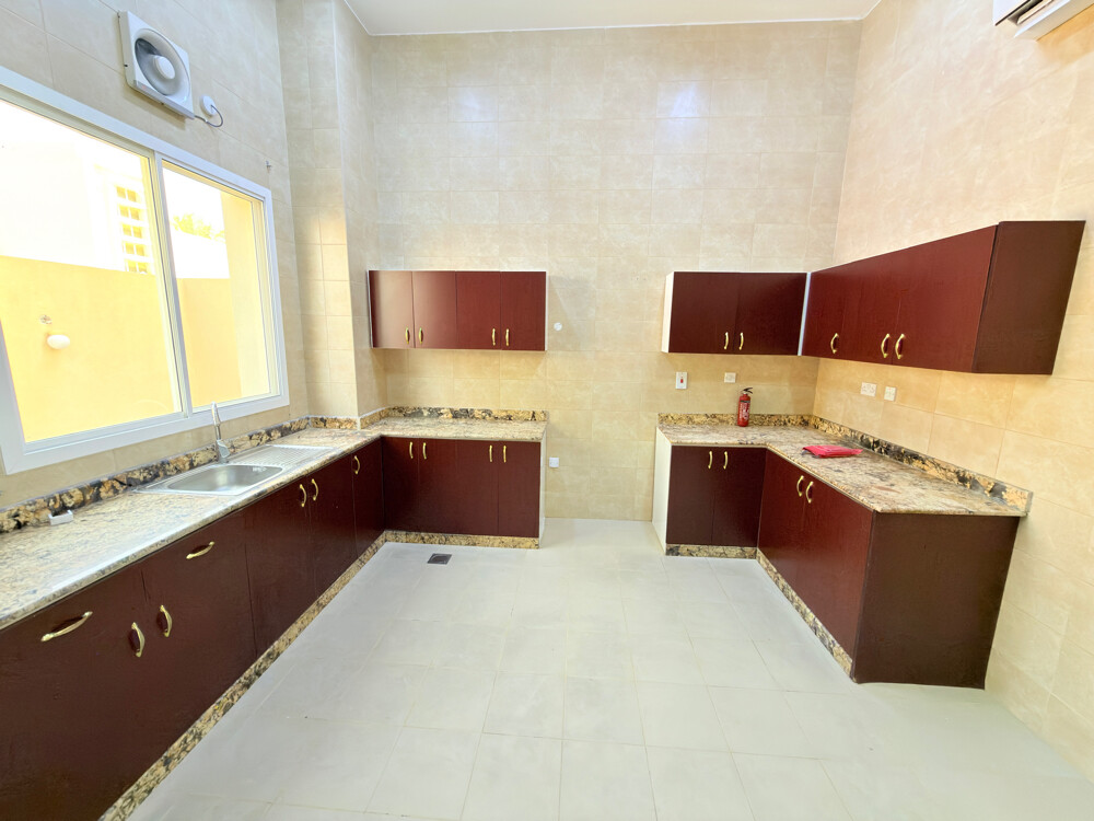 Villa in Khalifa City - 6