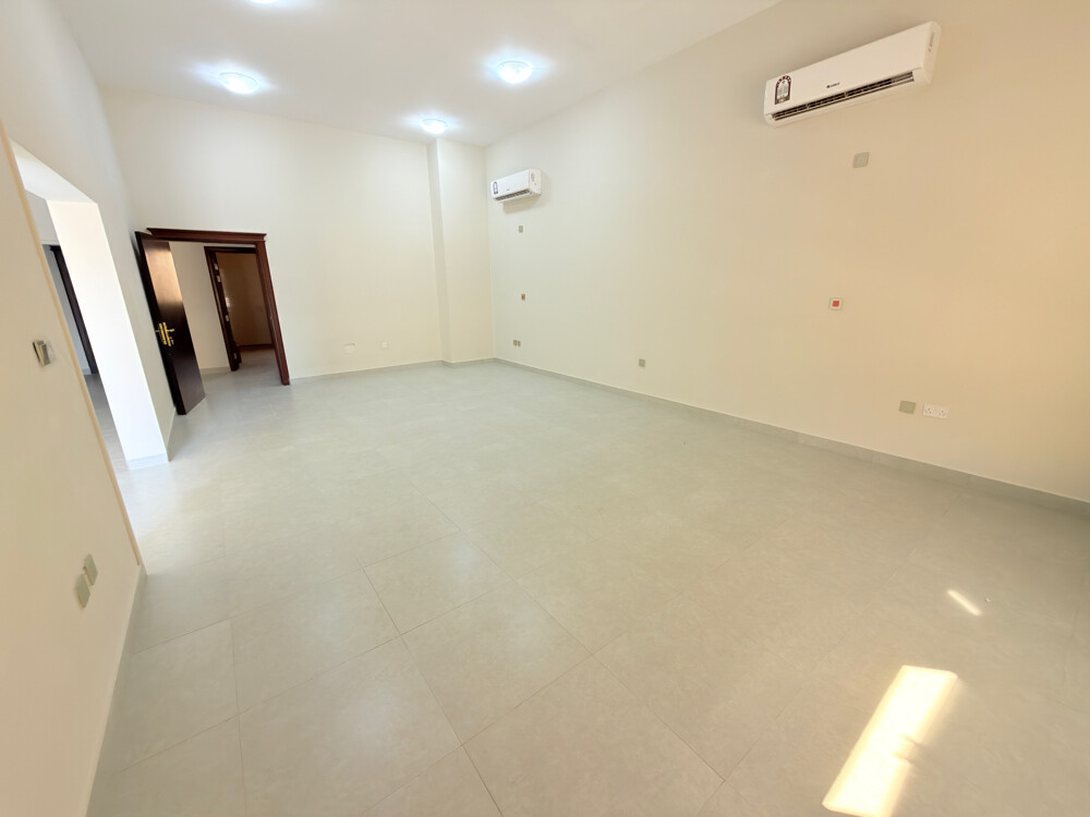 Villa in Khalifa City - 4