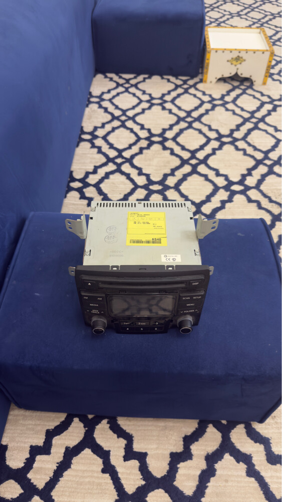 Sonata car stereo - 1
