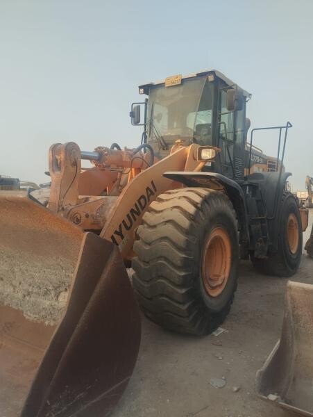 Hyundai Wheel Loader - 6