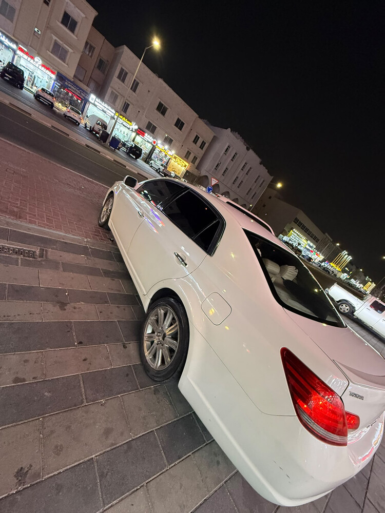 تويوتا افالون - 2