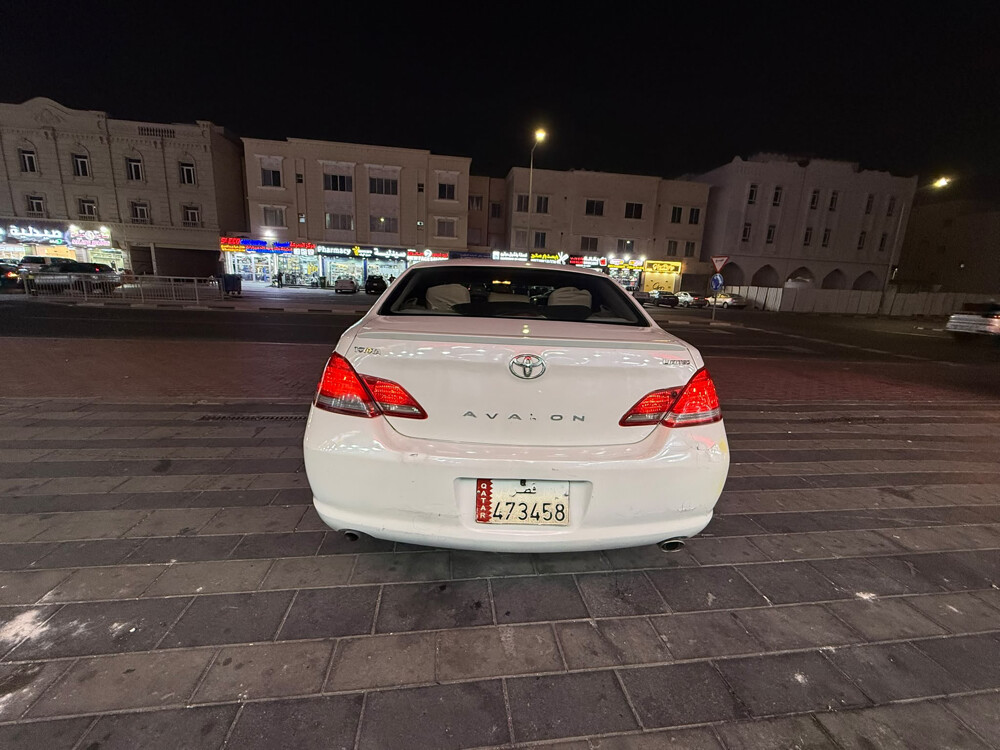 تويوتا افالون - 3