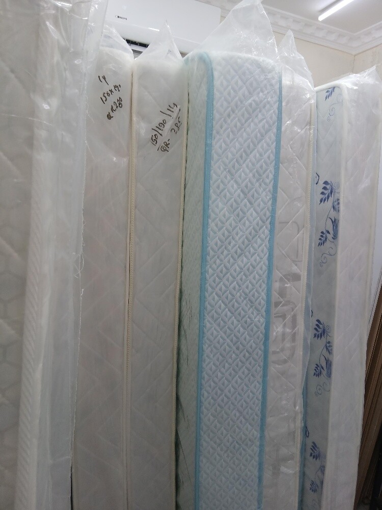 سرير ومرتبة متوفران - 7
