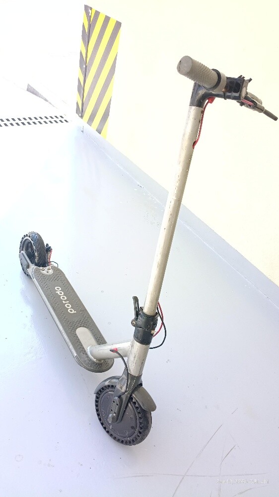 tubeless SCOOTER for Repair parts - 4