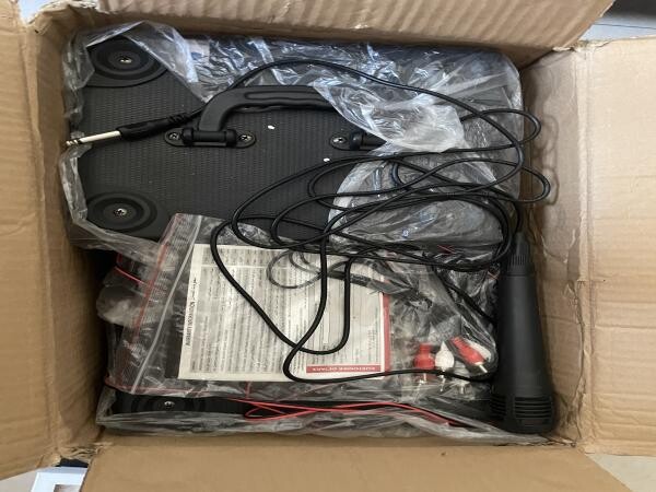Geepas Bluetooth speaker  With Mike - 2