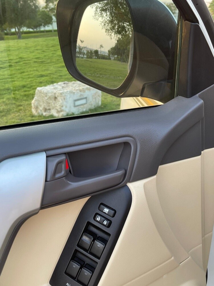 Prado - V4 - Low mileage - 4