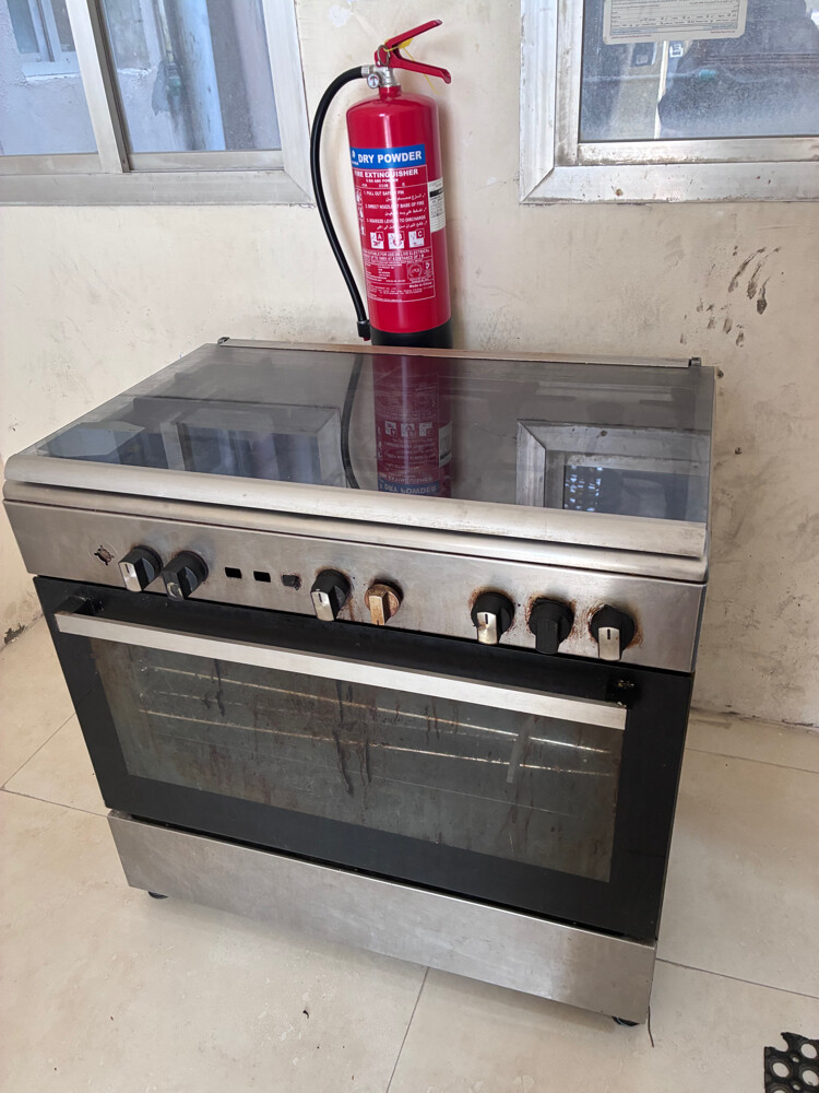 5-Burner Stainless Steel Gas Oven C - 2
