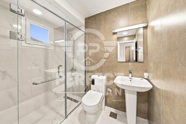 Fully Furnished 2BHK in Al Najma - 8