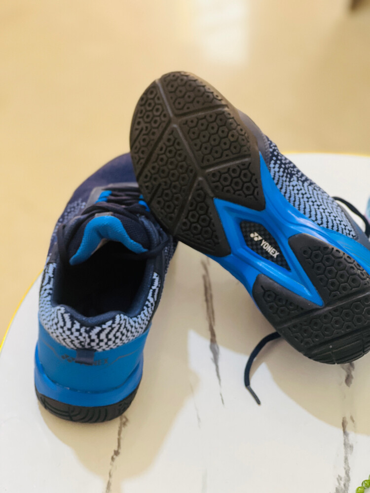Yonex badminton shoes v100 Original - 6
