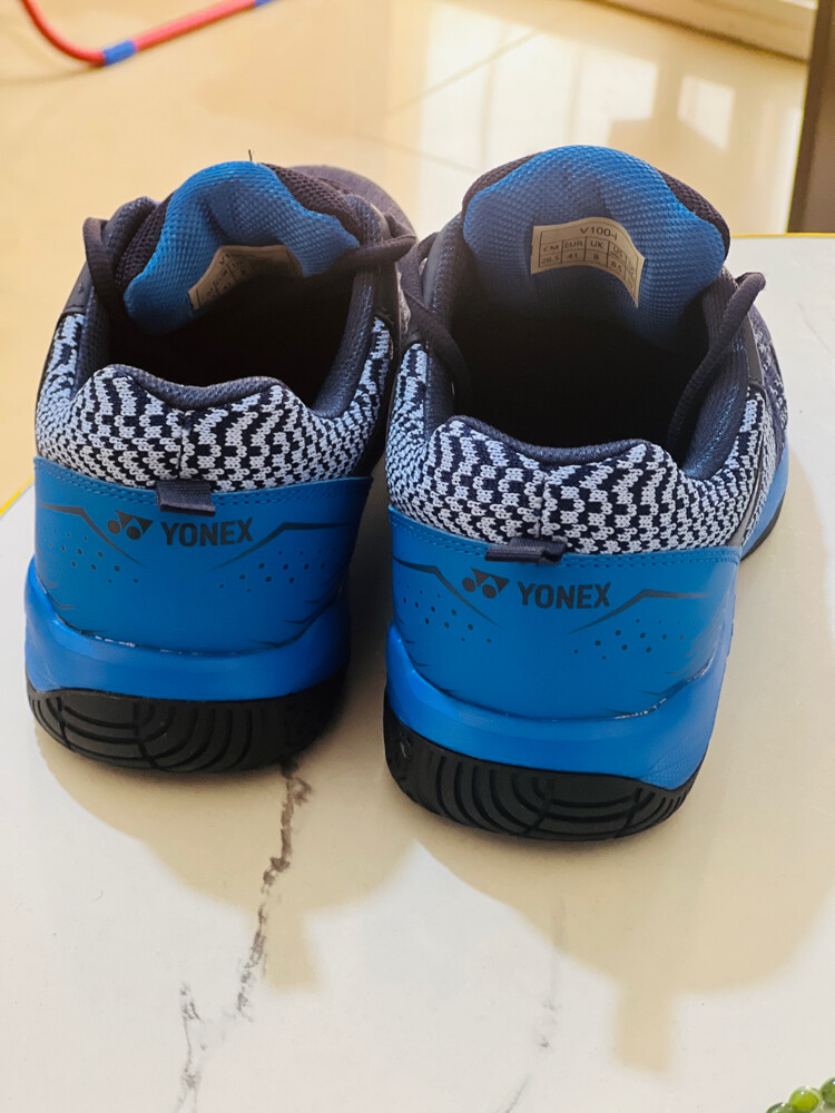 Yonex badminton shoes v100 Original - 5