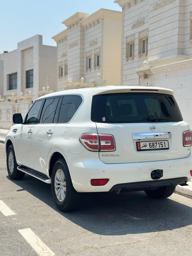 NISSAN PETROL 2015 - 1