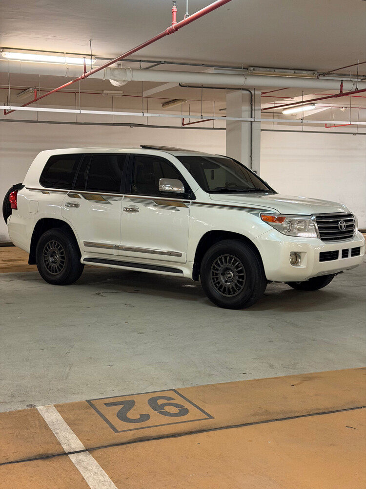 2015 Gxr V8 Limited ( Leather) - 2