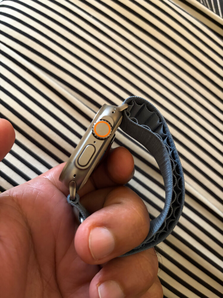 Apple Watch Ultra 3 - 5