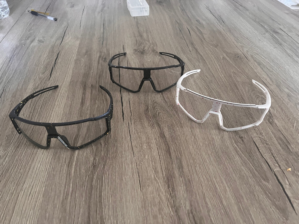 Photochromic Cycling Glasses – 50 Q - 1